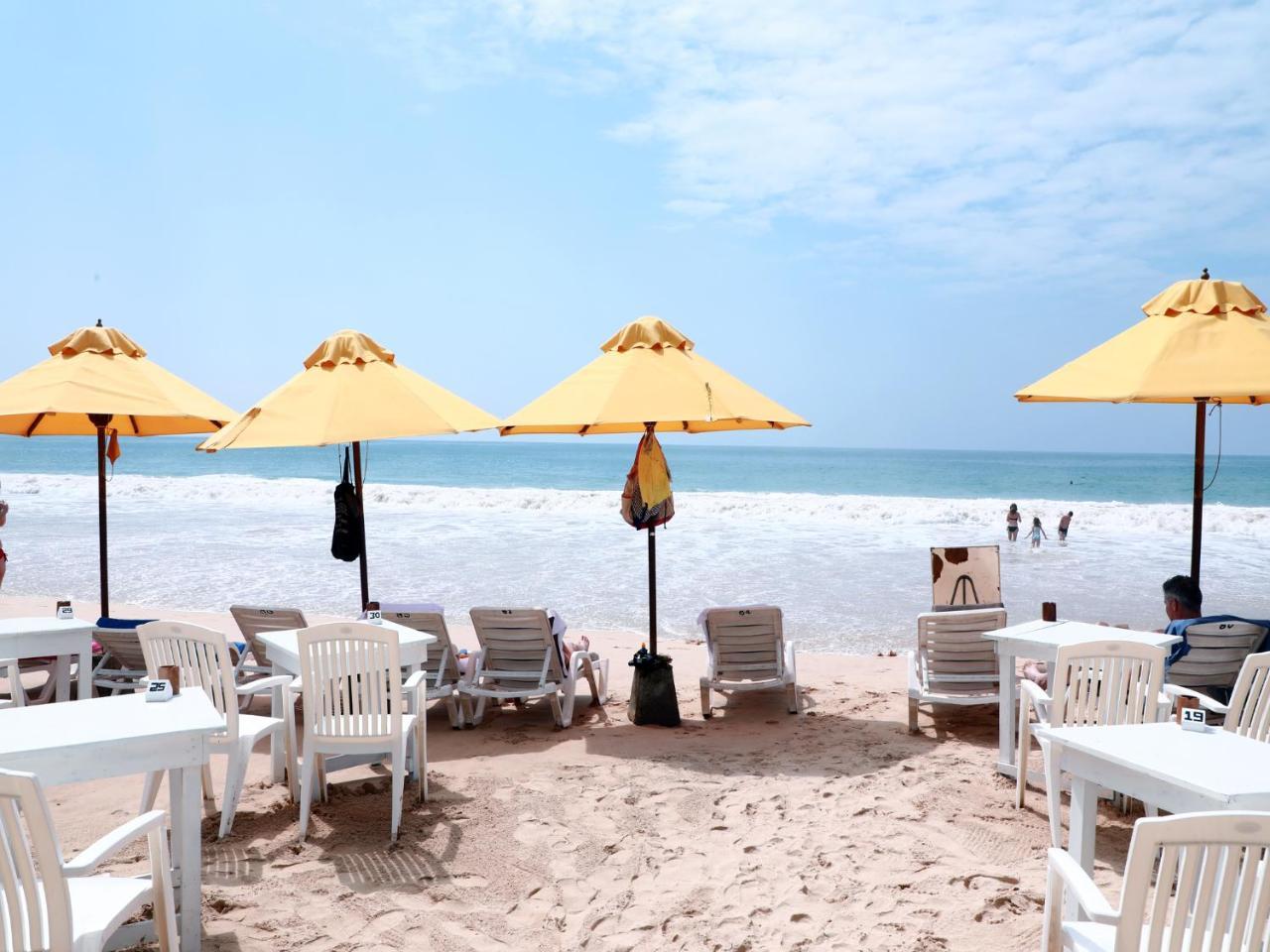 Fresh Wave Mirissa - Beach Front Dış mekan fotoğraf